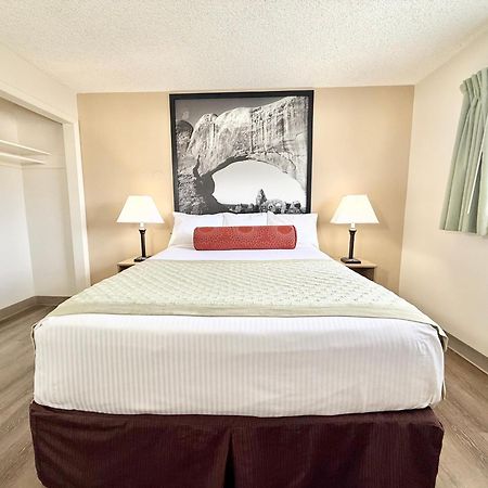 Hotel Super 8 By Wyndham Salina/Scenic Hills Area Exteriér fotografie