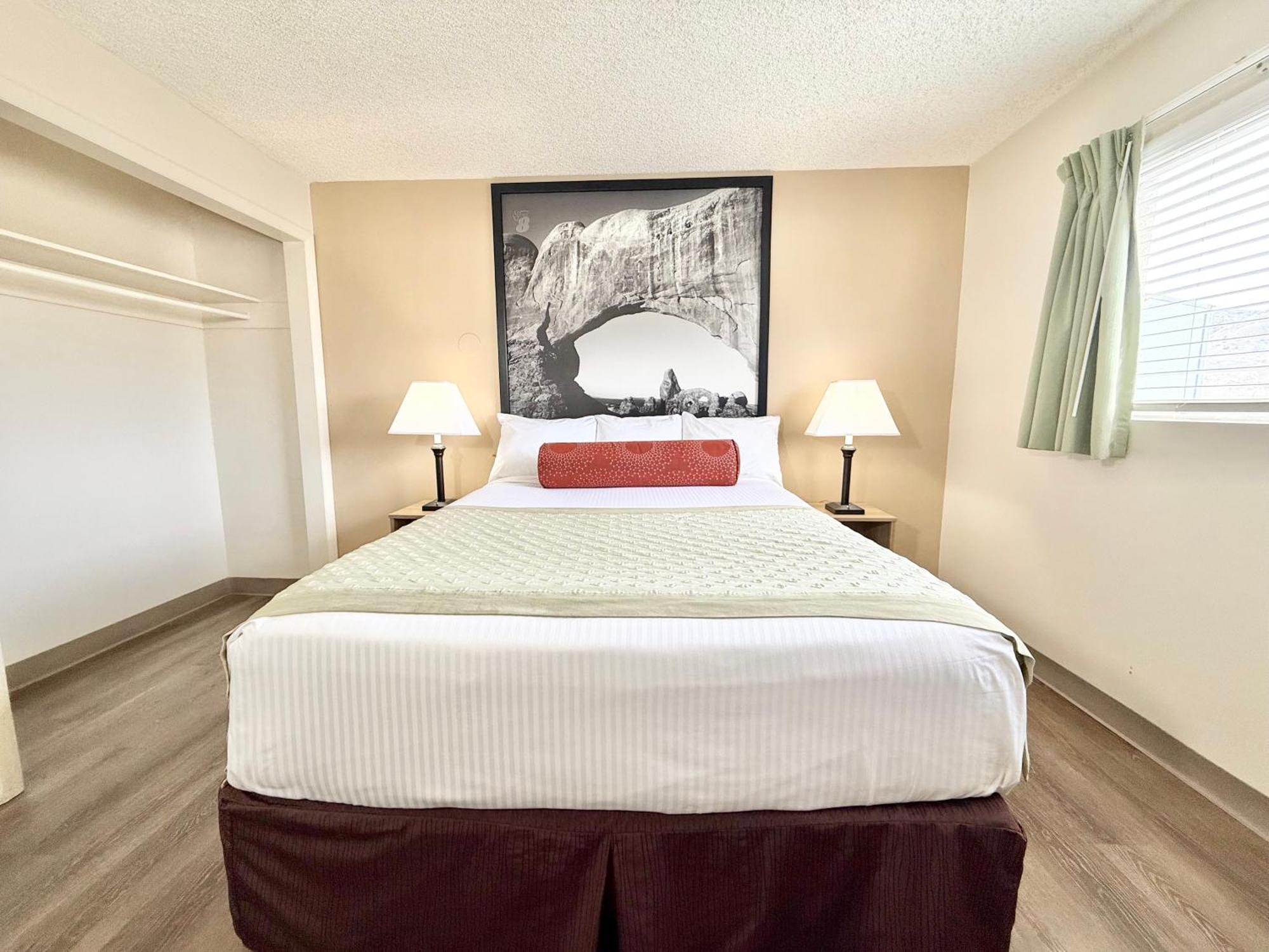 Hotel Super 8 By Wyndham Salina/Scenic Hills Area Exteriér fotografie